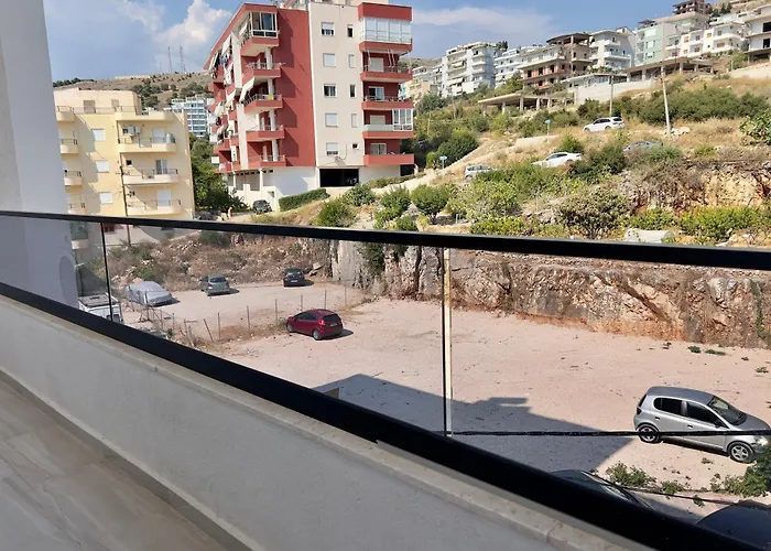Jola Apartments
